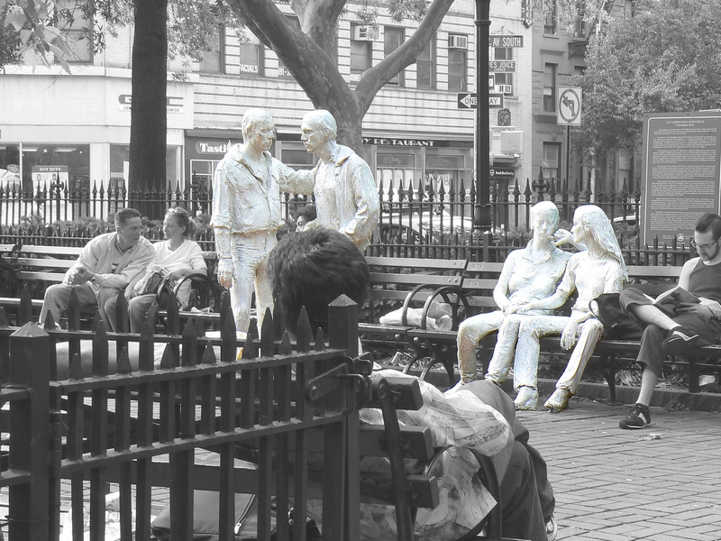 Christopher Park: Christopher Park - Gay Liberation  sculptures de George Segal 2.nb